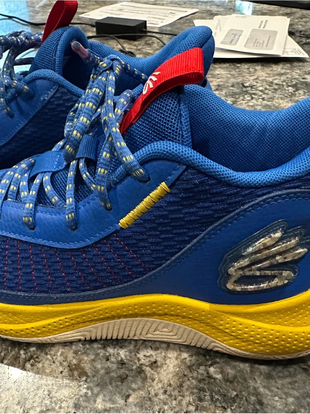Under Armour Steph Curry Men’s 8.5 Athletic Shoes in Blue with Yellow Accents
